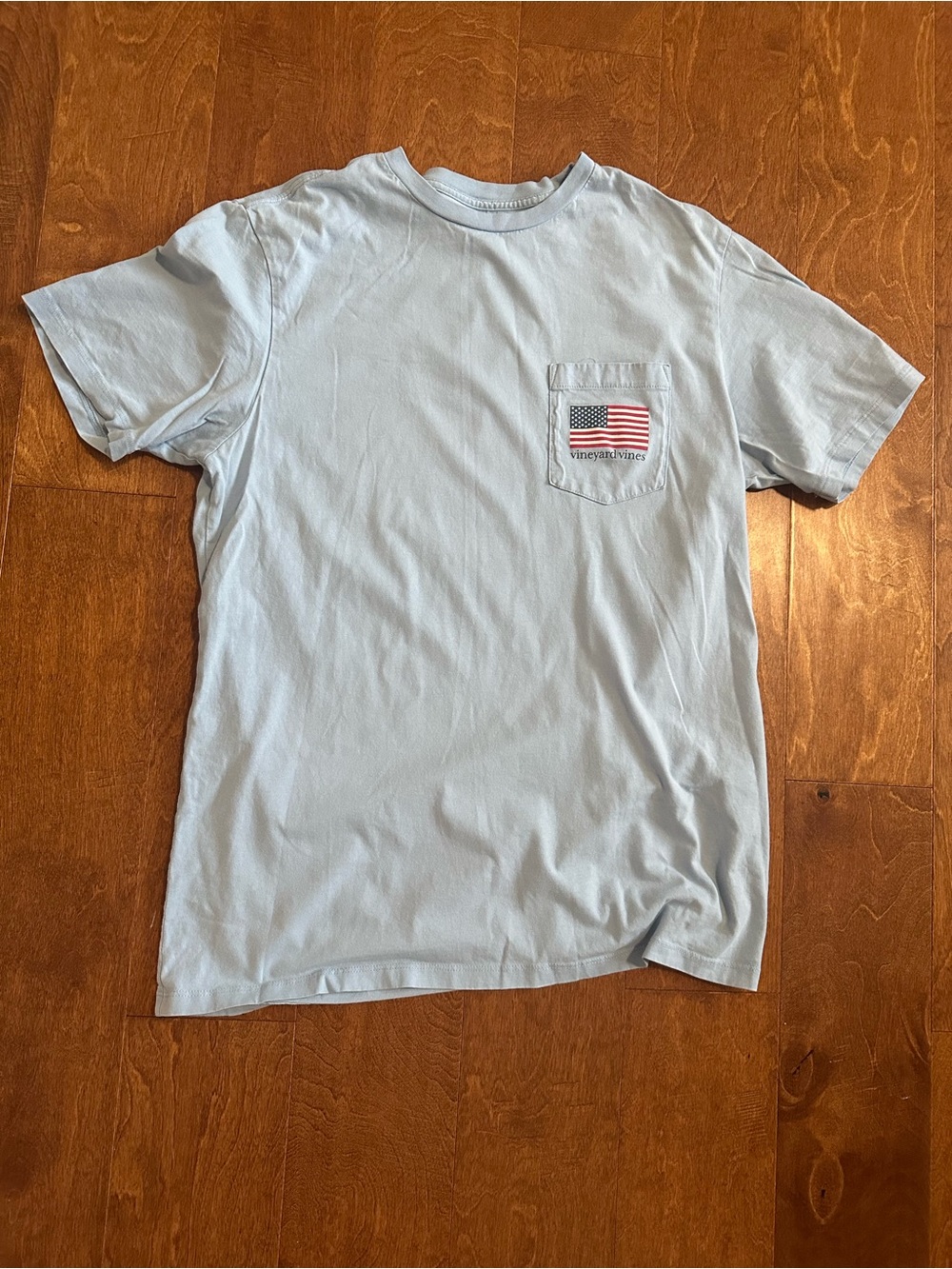 Vineyard Vines Women’s Light Blue Pocket T‑Shirt with American Flag